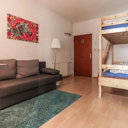 Louise Sankt Kanzian am Klopeiner See